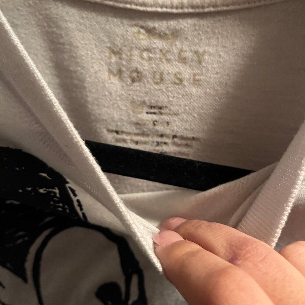 Mickey Mouse - Picture 2 of 2